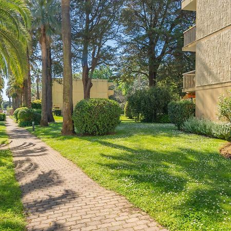 Spacious Apartment At A 5 Min Walk From The Beach Antibes Exteriér fotografie