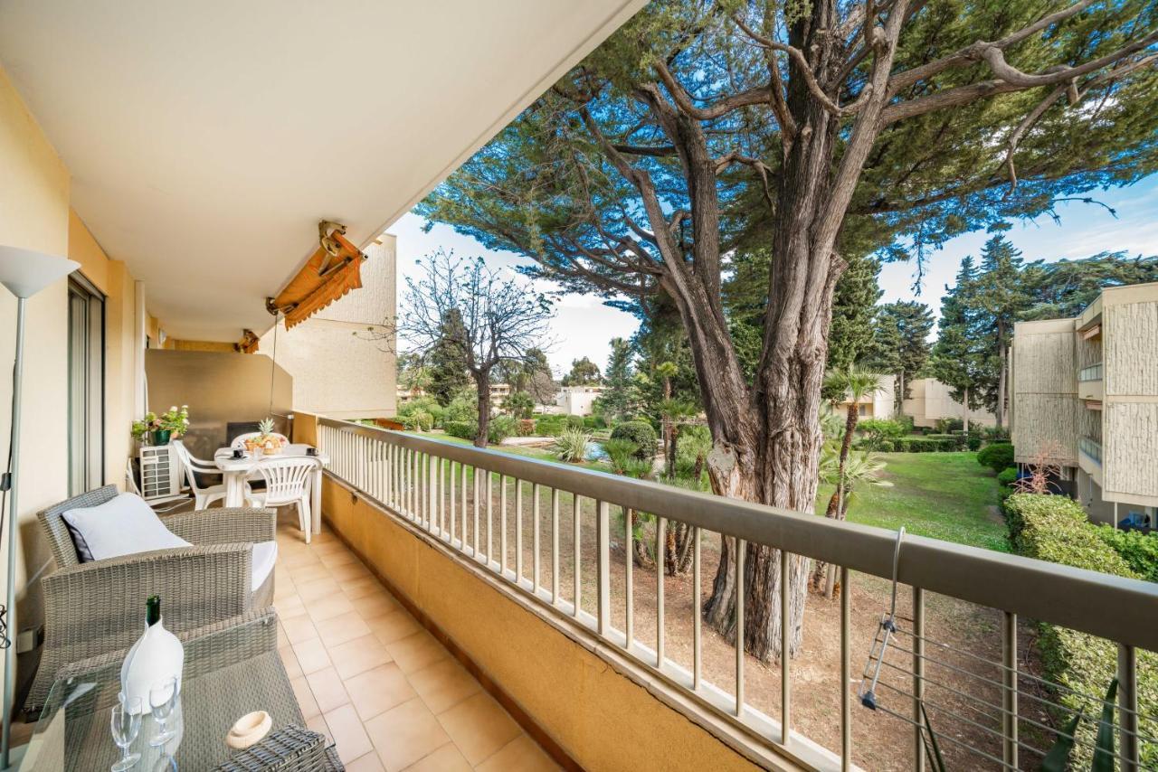 Spacious Apartment At A 5 Min Walk From The Beach Antibes Exteriér fotografie