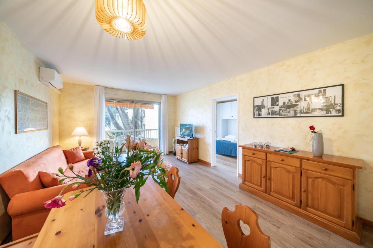 Spacious Apartment At A 5 Min Walk From The Beach Antibes Exteriér fotografie