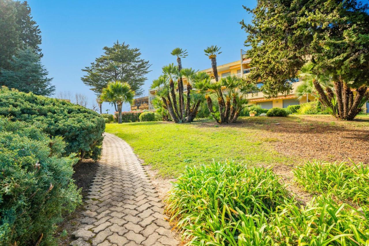 Spacious Apartment At A 5 Min Walk From The Beach Antibes Exteriér fotografie