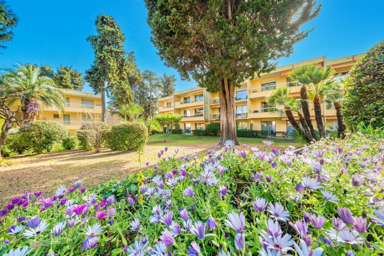 Spacious Apartment At A 5 Min Walk From The Beach Antibes Exteriér fotografie