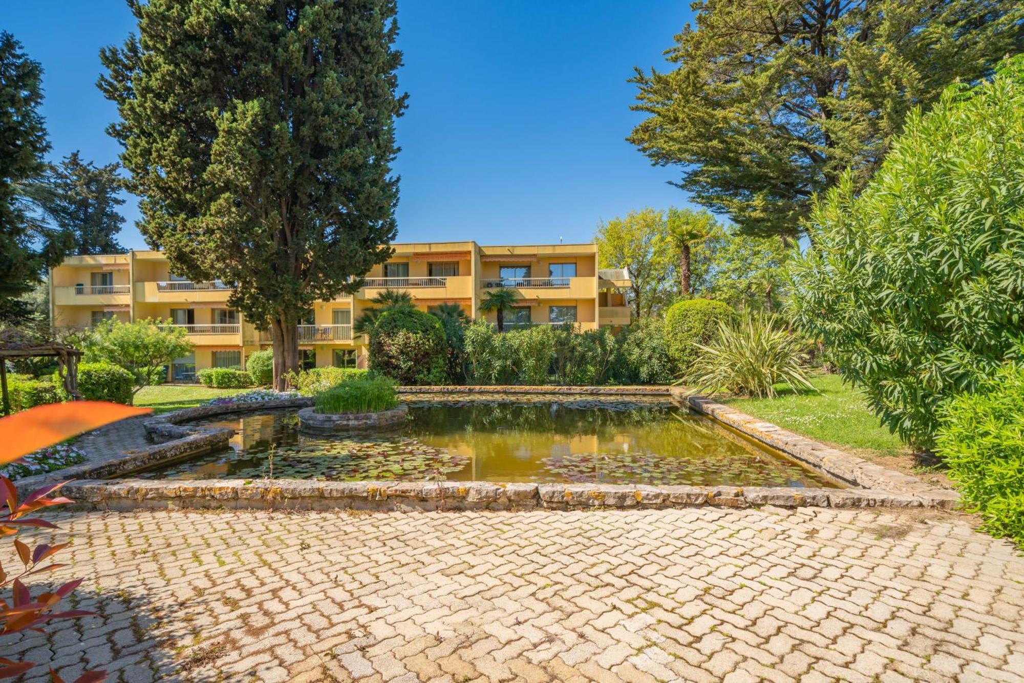 Spacious Apartment At A 5 Min Walk From The Beach Antibes Exteriér fotografie